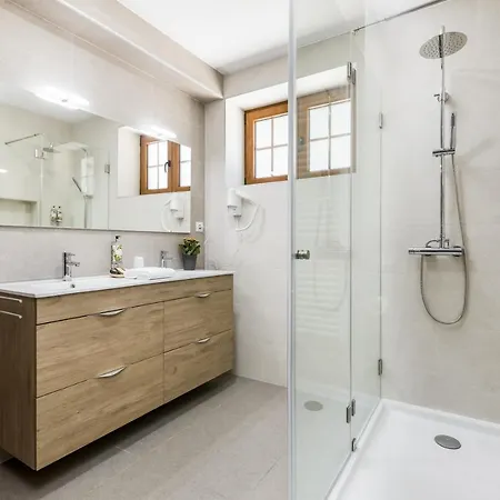 Estrela De Montesinho Lodge