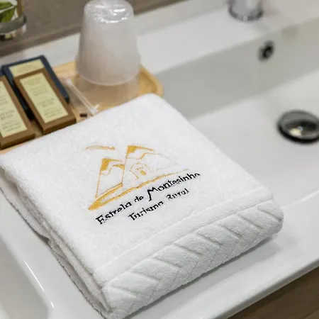 Estrela De Montesinho Lodge