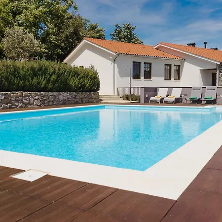 Lodge Estrela De Montesinho Braganca